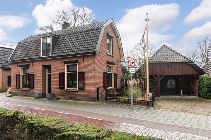 Bekijk foto 2 van Kerkstraat 24