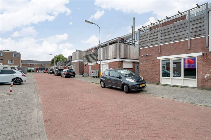 Bekijk foto 32 van Regerstraat 8