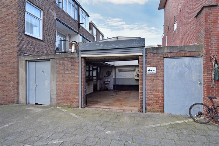 View photo 36 of Breezandstraat 21