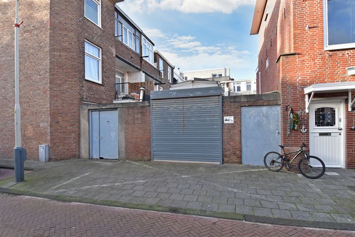 View photo 39 of Breezandstraat 21