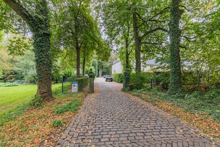 Bekijk foto 47 van Kasteel Genbroekstraat 14