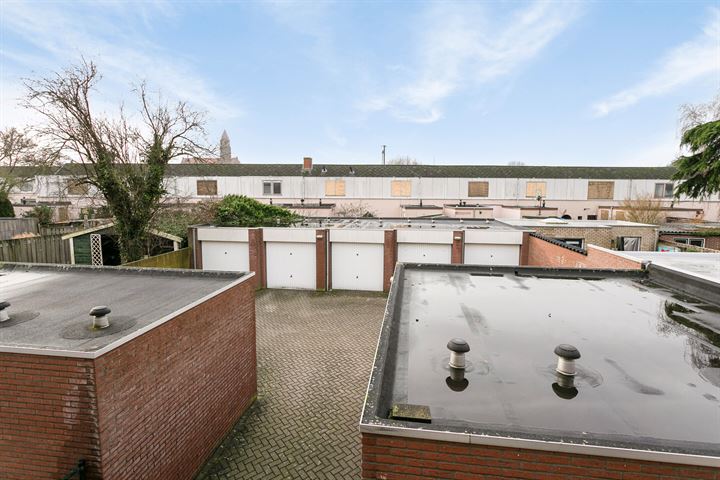 View photo 17 of Voorstraat 56-A