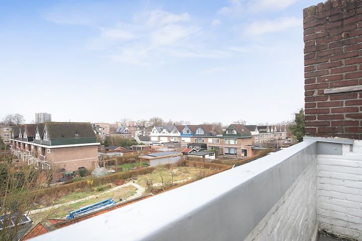 View photo 11 of Mr. Troelstrastraat 37