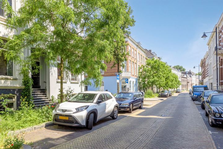 Bekijk foto 20 van Emmastraat 29