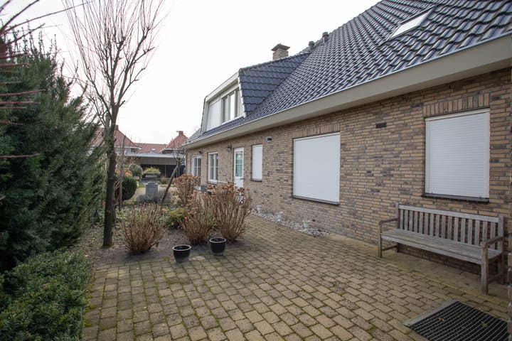 Foto 13 van Nijreesdwarsweg 6