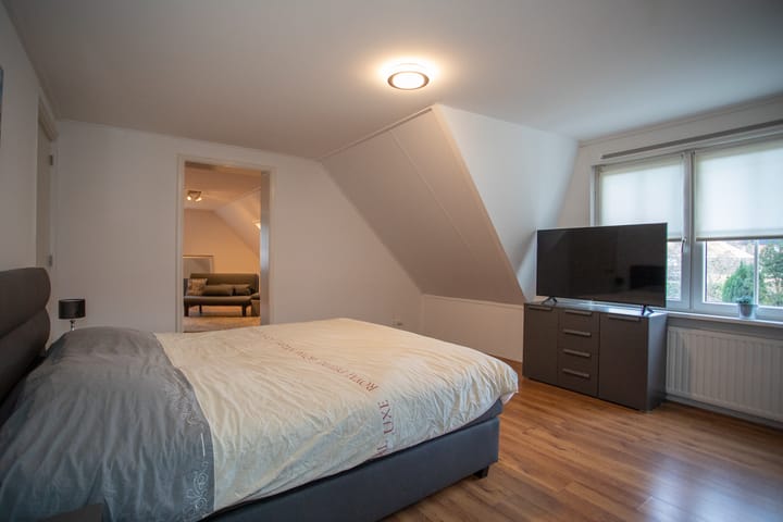 Foto 75 van Nijreesdwarsweg 6