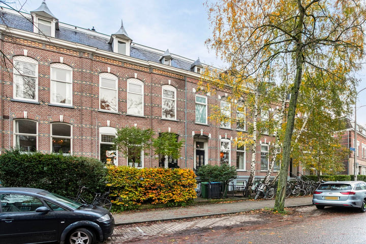 Bekijk foto 6 van Burghardt van den Berghstraat 70