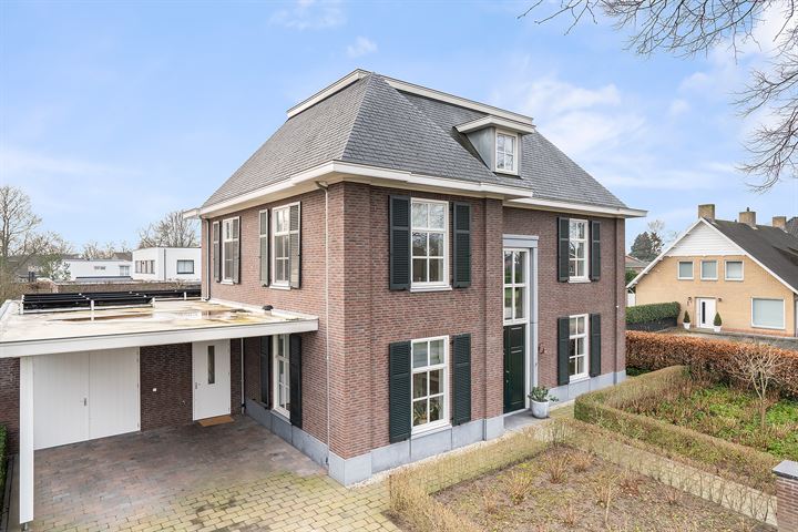 View photo 51 of Hezelaarstraat 63