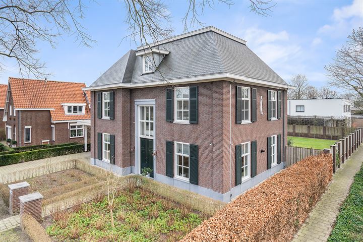 View photo 53 of Hezelaarstraat 63