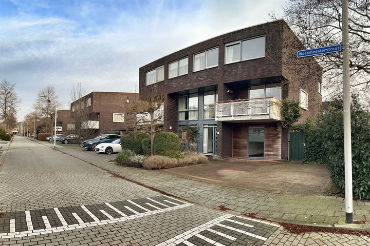 Bekijk foto 2 van Weesmeesterstraat 1