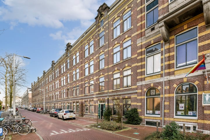 Bekijk foto 6 van Van Reigersbergenstraat 59-II