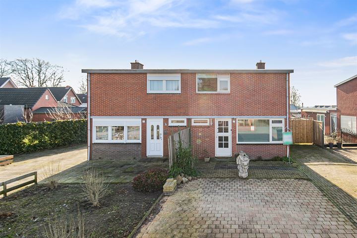 Bekijk foto 31 van Pastoor Vroomstraat 9