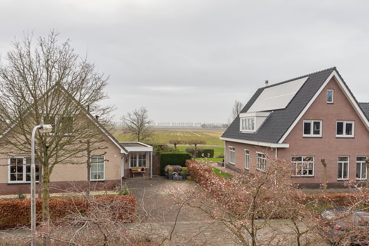 View photo 21 of Koningsschut 15