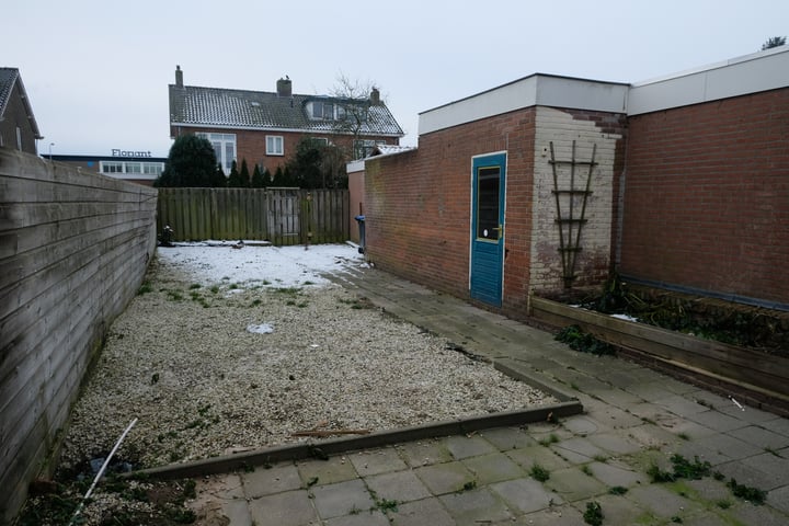 Bekijk foto 9 van Zonnebloemstraat 16