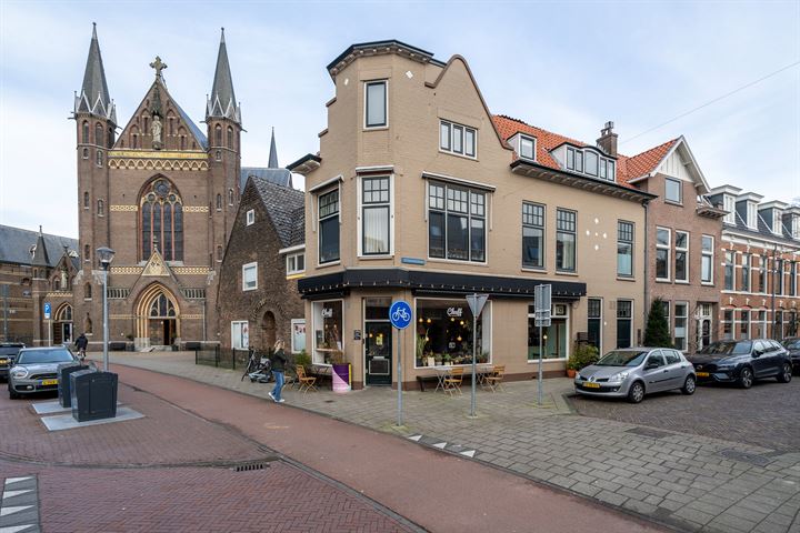 Bekijk foto 37 van Velserstraat 107