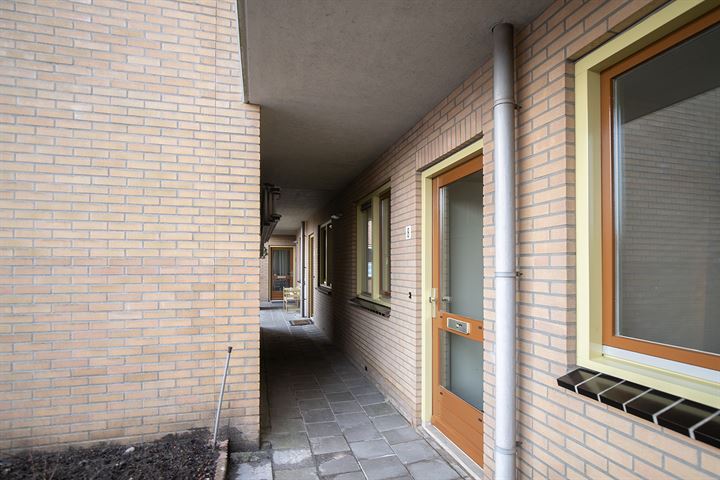 Bekijk foto 5 van Anne Vondelingstraat 8