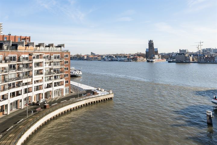 Bekijk foto 19 van Maasboulevard 120