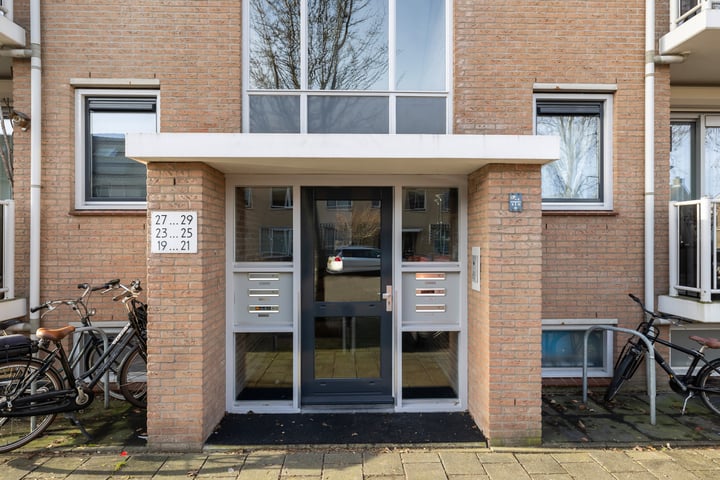 Bekijk foto 10 van Jacob van Heemskerckstraat 25