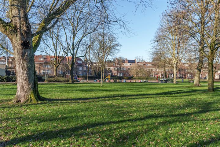 Bekijk foto 43 van Ingen Houszstraat 45