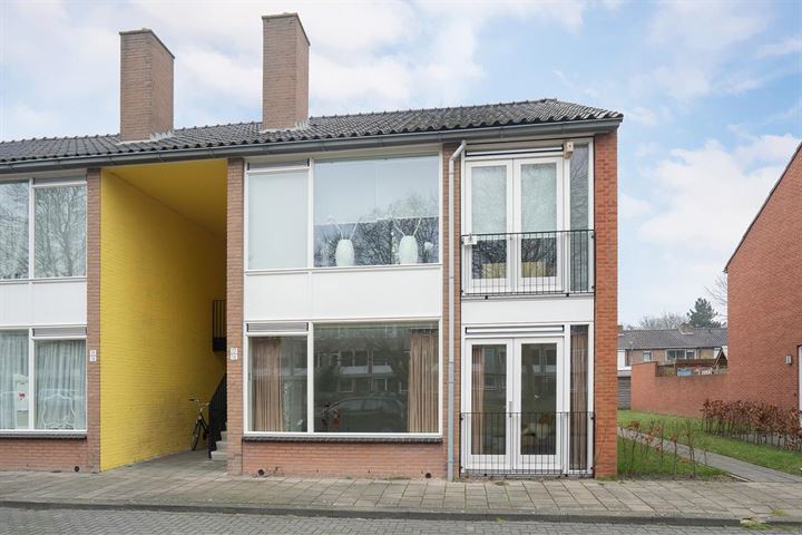 View photo 33 of Van Hallstraat 16