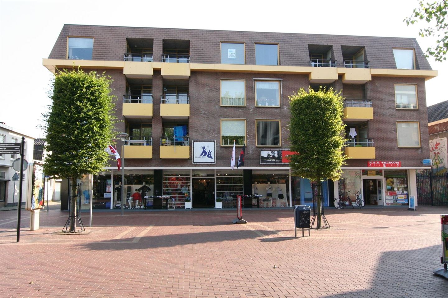 Bekijk foto 1 van Koningstraat 79