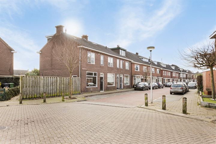 Bekijk foto 6 van Van Riebeekstraat 134