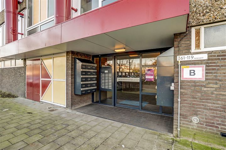 Bekijk foto 2 van Van Goudoeverstraat 97