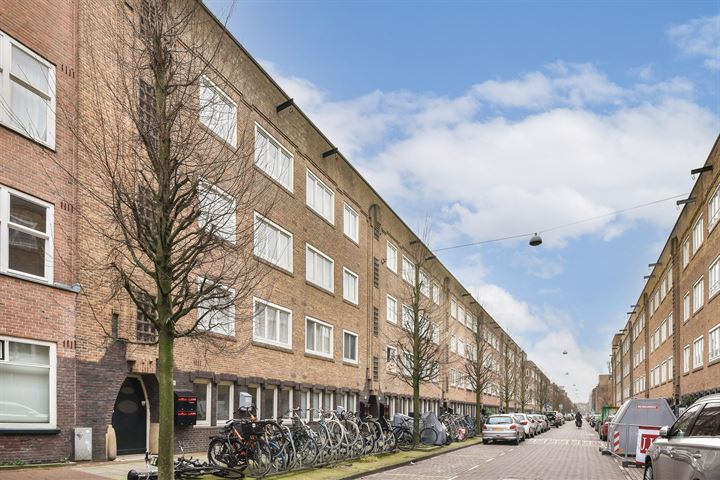 Bekijk foto 22 van Bestevâerstraat 118-H