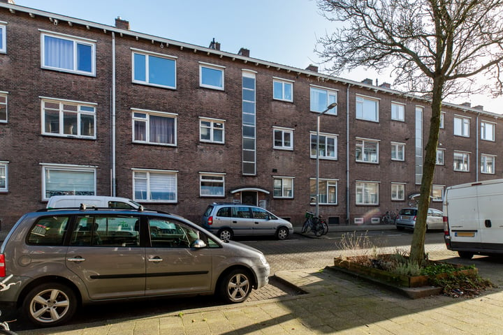 View photo 8 of Klaverstraat 82-C