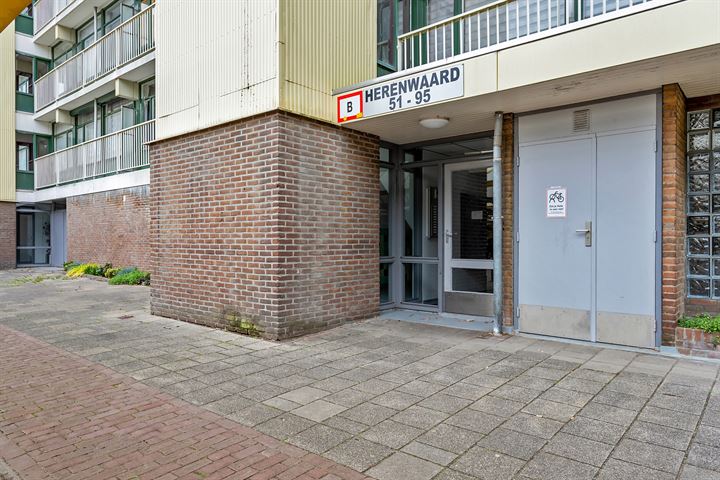 Bekijk foto 21 van Herenwaard 67