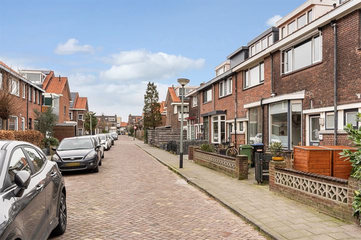 Bekijk foto 34 van Geraniumstraat 25