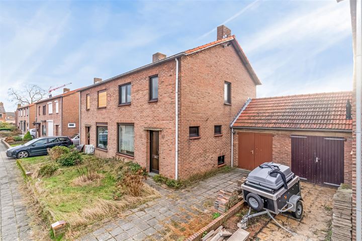 Bekijk foto 4 van Leeuwerikstraat 11