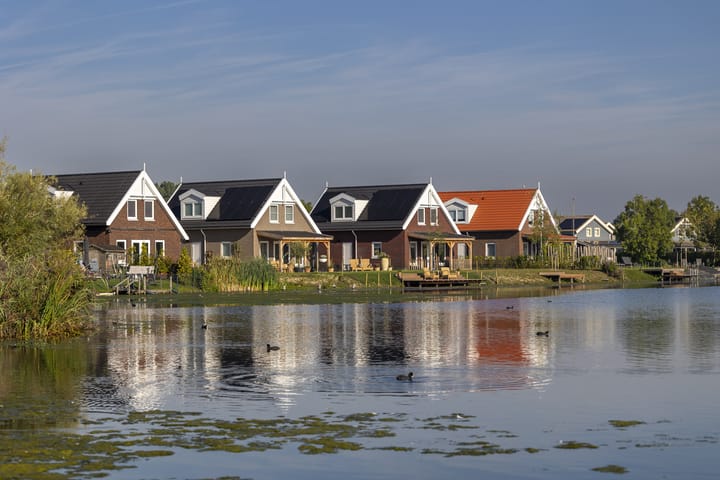 Photo 2 of Wevelsweg 9-01