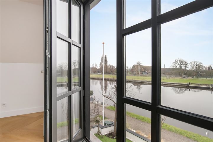 Bekijk foto 39 van Zuidzijde 106