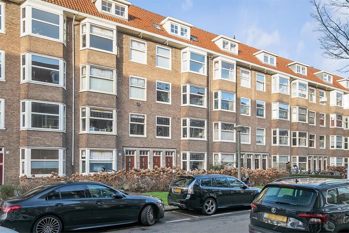 Bekijk foto 6 van Van Walbeeckstraat 83-2