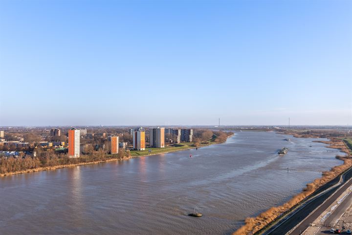 Bekijk foto 30 van Hongerlandsedijk 814