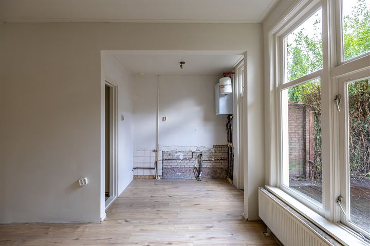 Bekijk foto 12 van Louise Henriettestraat 4