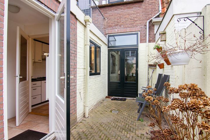 Bekijk foto 17 van Jan Steenstraat 71