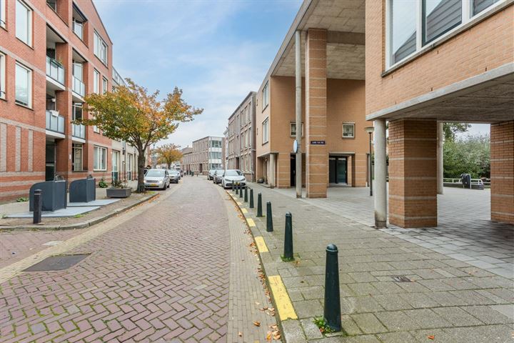 Bekijk foto 36 van Singel 130