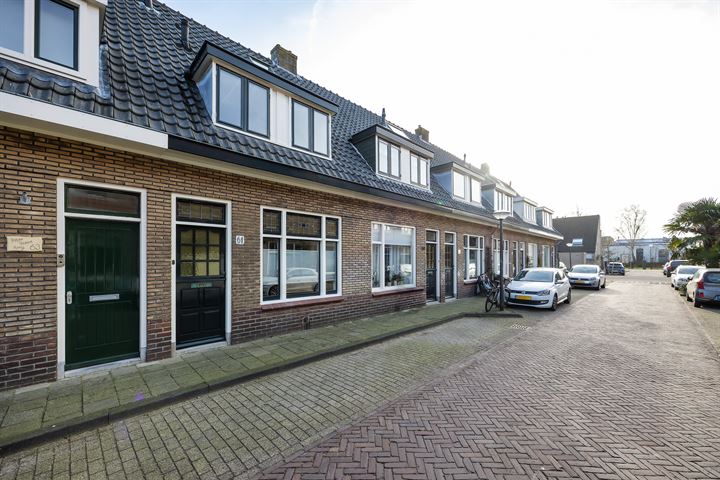 Bekijk foto 27 van Heemskerkstraat 61