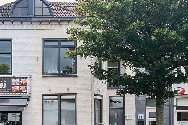 Bekijk foto 5 van Axelsestraat 13