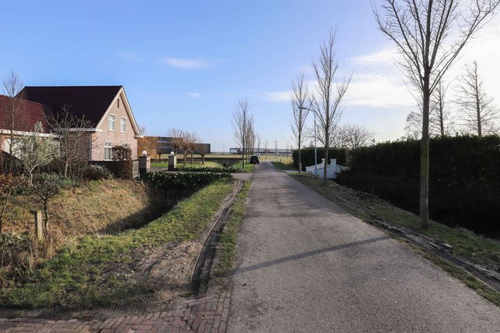 View photo 52 of Platteweg 5