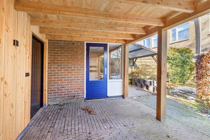 Bekijk foto 20 van Van Oldenbarneveltstraat 52