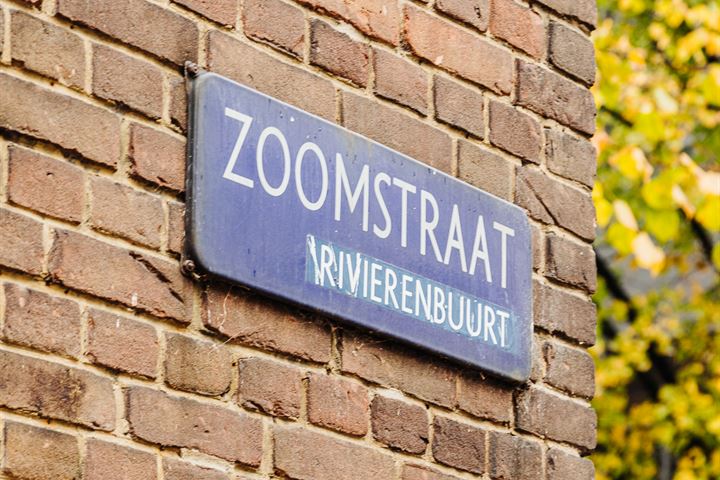 Bekijk foto 25 van Zoomstraat 21-HUIS