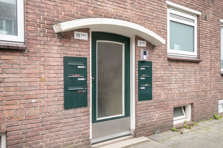 Bekijk foto 9 van Madeliefstraat 10-B