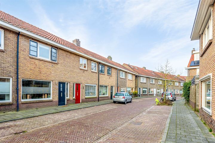 Bekijk foto 9 van Uitenhage de Miststraat 49