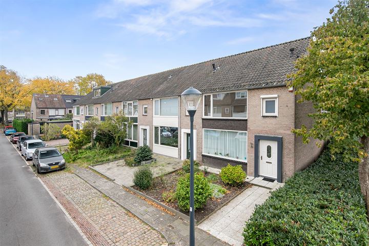 Bekijk foto 38 van Etterbeekstraat 13