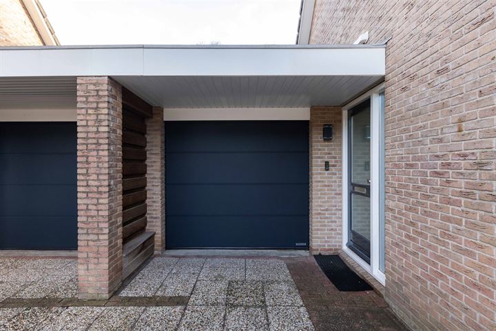 Bekijk foto 32 van Menkemaborgstraat 22