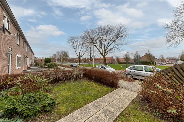 Bekijk foto 41 van Leemansstraat 1