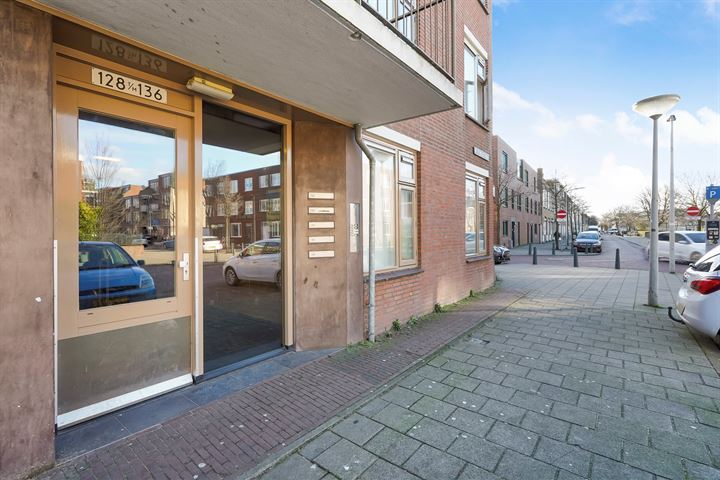 Bekijk foto 27 van Westenbergstraat 136